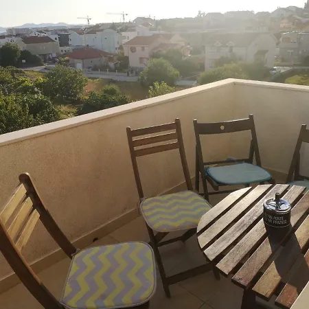 Apartment Mali Slatki Apartman